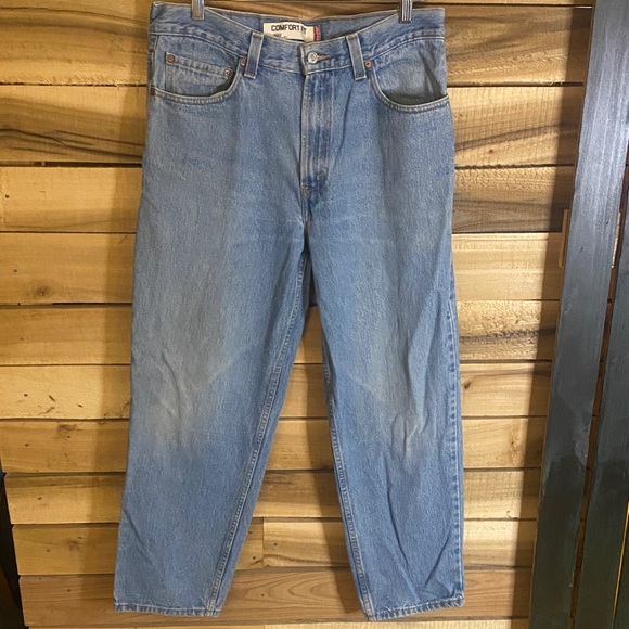 Levi's 560 Relaxed Fit Light Blue Jeans size 33x29 - Picture 1 of 6